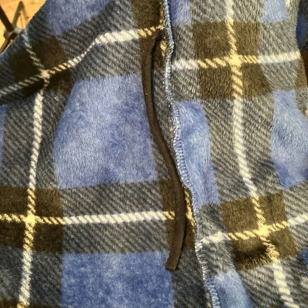 Cuddl Duds Boys Robe Plush with Hood Size M (8/10) Blue, Black, White Plaid